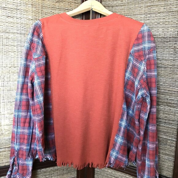 Reworked Flannel Shirt, M-L: Upcycled Oversized Rust Waffle Knit Top, Fringy Hem - Picture 12 of 13